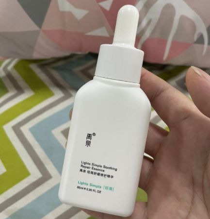 五款護膚品因價低被輕視，實際好用不貴，網友親測痘印逐漸消失